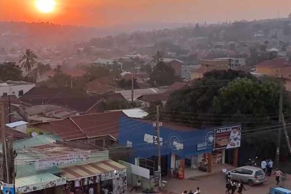 Tag på virtuelt besøg til Kampala